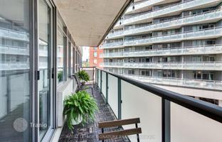 5-bedroom apartment in Old Toronto for C$805,000