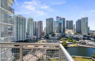 1-bedroom apartments in condo 69 m² in Miami for $409,000
