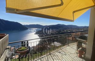 Three-storey villa overlooking Lake Como in Cernobbio, Italy for 750,000 €
