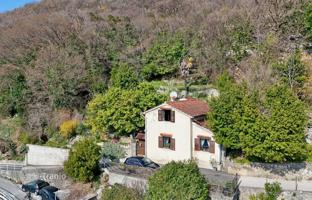2-bedroom house 95 m² in Rijeka for 220,000 €