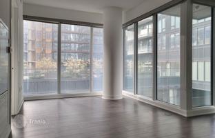 7-bedroom apartment in Blue Jays Way for C$1,145,000
