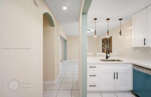 3-bedroom house 212 m² in Miami for $631,000