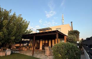4-bedroom cottage 280 m² in Tremithousa for 550,000 €