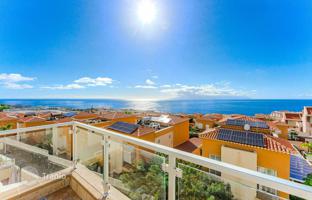 3-bedroom townhouse 199 m² in Puerto de Santiago for 499,000 €