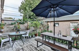 Terraced house – York, Toronto, Ontario,  Canada for C$1,502,000