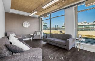 5-bedroom apartment in Bathurst Street for C$1,011,000