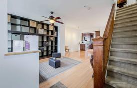 Townhome – East York, Toronto, Ontario,  Canada for C$1,463,000