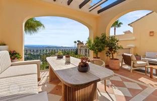 3-bedroom penthouse 158 m² in Benahavis for 1,275,000 €
