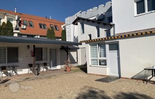House 400 m² in Hajdúszoboszló for 931,000 €