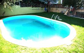 4 Storey Well-Maintained Villa at Convenient Location for $500,000