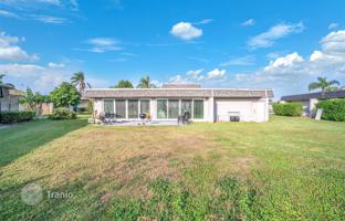 2-bedroom house 224 m² in Tamarac for $600,000