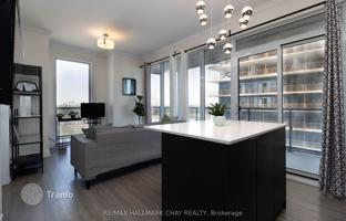 2-bedroom apartment in Etobicoke for C$1,035,000