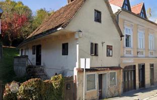 9-bedroom house 140 m² in Samobor for 310,000 €