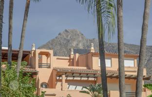 3-bedroom house 307 m² in Marbella for 1,165,000 €