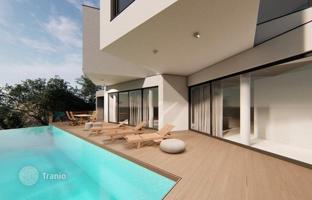 Land plot 411 m² in Split-Dalmatia County for 140,000 €