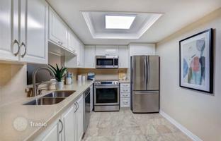 6-bedroom apartment in Scarborough for C$881,000
