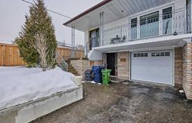 Terraced house – North York, Toronto, Ontario,  Canada for C$1,400,000