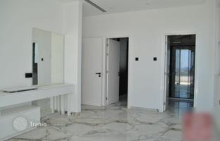 5-bedroom villa 441 m² in Famagusta for 1,550,000 €