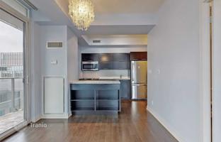 2-bedroom apartment in Simcoe Street for C$1,054,000