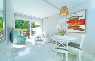 2-bedroom apartment 122 m² in Marbella for 500,000 €