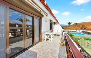 2-bedroom apartment 93 m² in Costa del Silencio for 289,000 €
