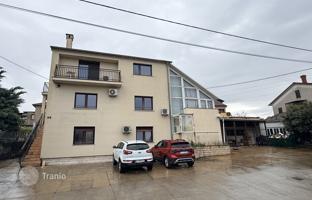 13-bedroom house 352 m² in Rijeka for 437,000 €