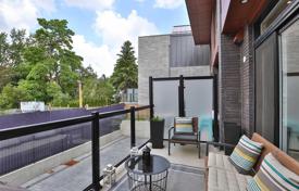 Terraced house – Bayview Avenue, Toronto, Ontario,  Canada for C$1,974,000