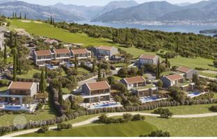 2-bedroom villa 253 m² in Radovići for 2,532,000 €