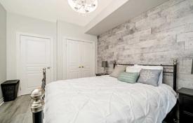 Apartment – Lake Shore Boulevard West, Etobicoke, Toronto,  Ontario,   Canada for C$661,000