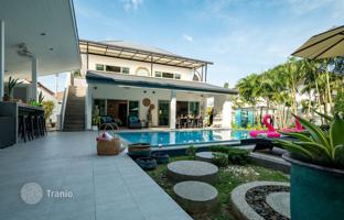 3-bedroom villa 714 m² in Phuket Town for $453,000