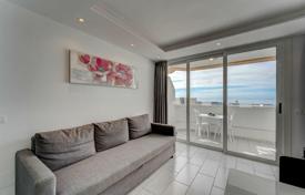 One-bedroom penthouse with sea views in the center of Playa de las Americas, Tenerife, Spain for 260,000 €