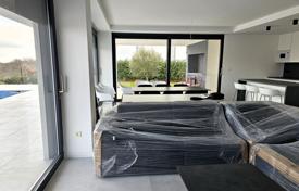 KRK ISLAND, KRK (surroundings) — Luxury villa with Mediterranean garden and swimming pool for 1,350,000 €