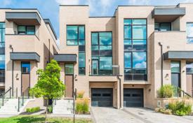 Terraced house – Etobicoke, Toronto, Ontario,  Canada for C$1,396,000