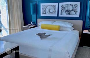 2-bedroom apartments in condo 94 m² in Collins Avenue for $660,000