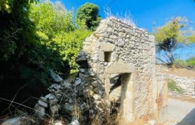 Detached stone house for renovation with Large Plot and Olive Grove in Roustika, Rethymno for 130,000 €