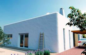 Exclusive villa on one level with 4 bedrooms and private pool in Alfaz del Pi for 698,000 €