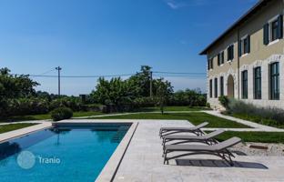 3-bedroom house 282 m² in Porec for 2,990,000 €