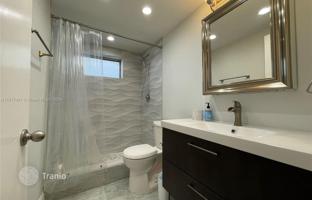 1-bedroom apartments in condo 62 m² in West Avenue for $325,000