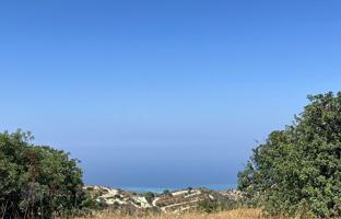 Land plot 4,829 m² in Koili for 400,000 €
