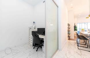 5-bedroom apartment in Etobicoke for C$985,000