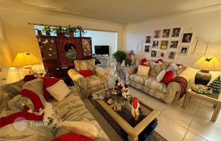 1-bedroom apartments in condo 94 m² in Collins Avenue for $367,000