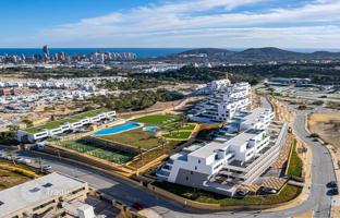 2-bedroom penthouse 172 m² in Finestrat for 580,000 €