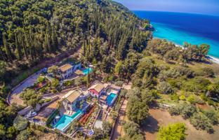 Three furnished villas with pools just 180 meters from the sea, Lefkada, Peloponnese, Greece for 3,500,000 €