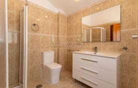 5-bedrooms villa 143 m² in Orihuela, Spain for 390,000 €
