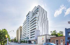 Apartment – Yonge Street, Toronto, Ontario,  Canada for C$842,000