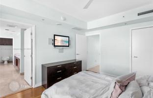 2-bedroom apartments in condo 119 m² in Collins Avenue for $1,700,000