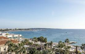 Apartment – Boulevard de la Croisette, Cannes, Côte d'Azur (French Riviera),  France for 1,680,000 €