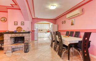 6-bedroom cottage 200 m² in Stoliv for 950,000 €