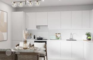 Beautiful three-bedroom apartment close to Heathrow Airport, London, UK for £570,000