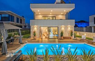 5-bedroom house 180 m² in Porec. Price on request